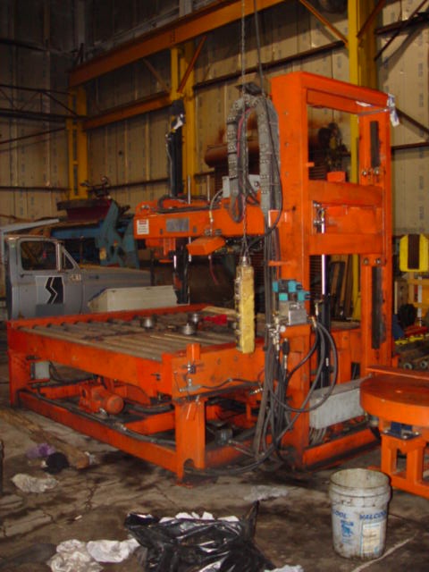 Picture of 72" x 10,000# AMCA  Banding Head and Table