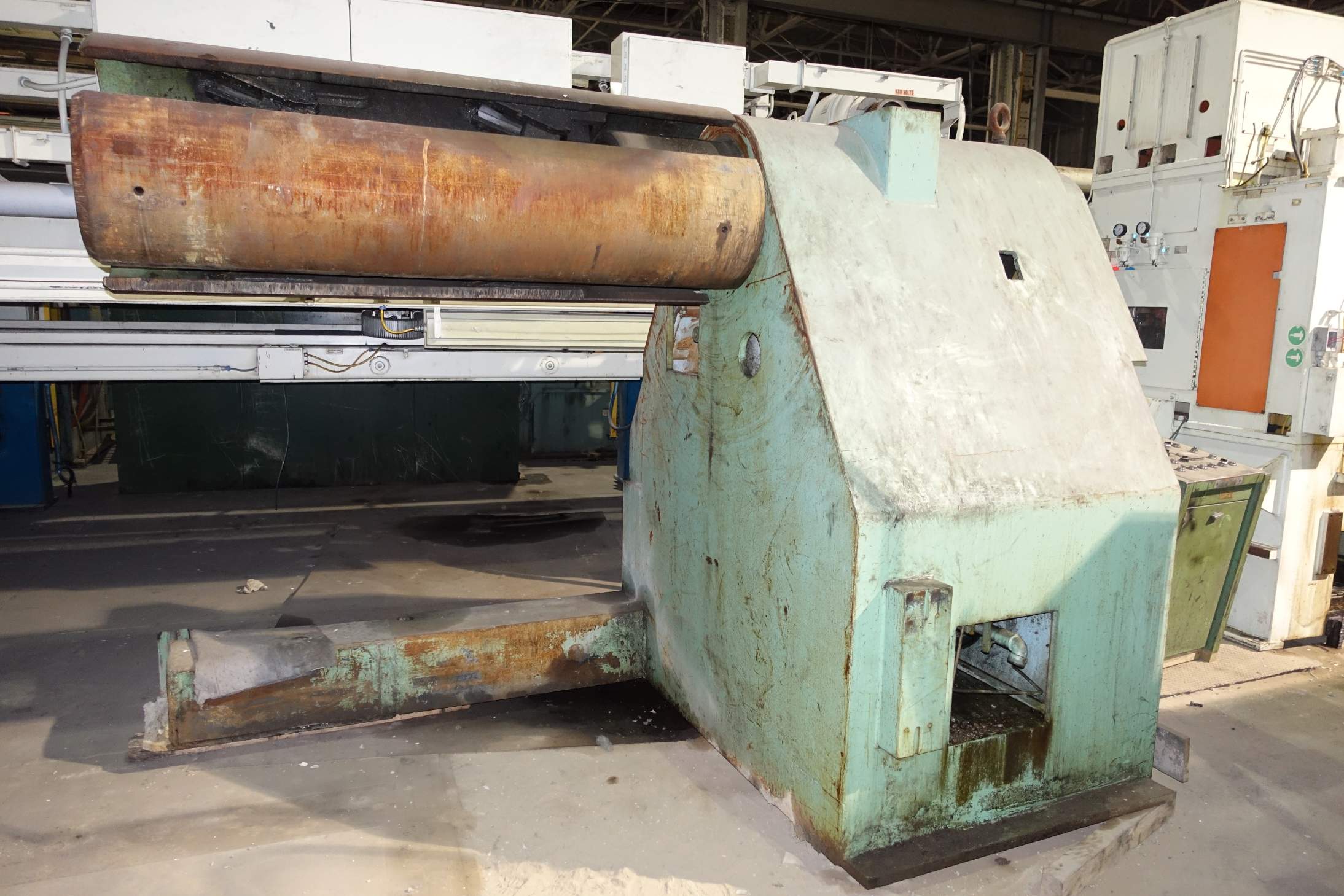 Picture of 67" x 40,000#  Automatic Feed Co. Coil Reel